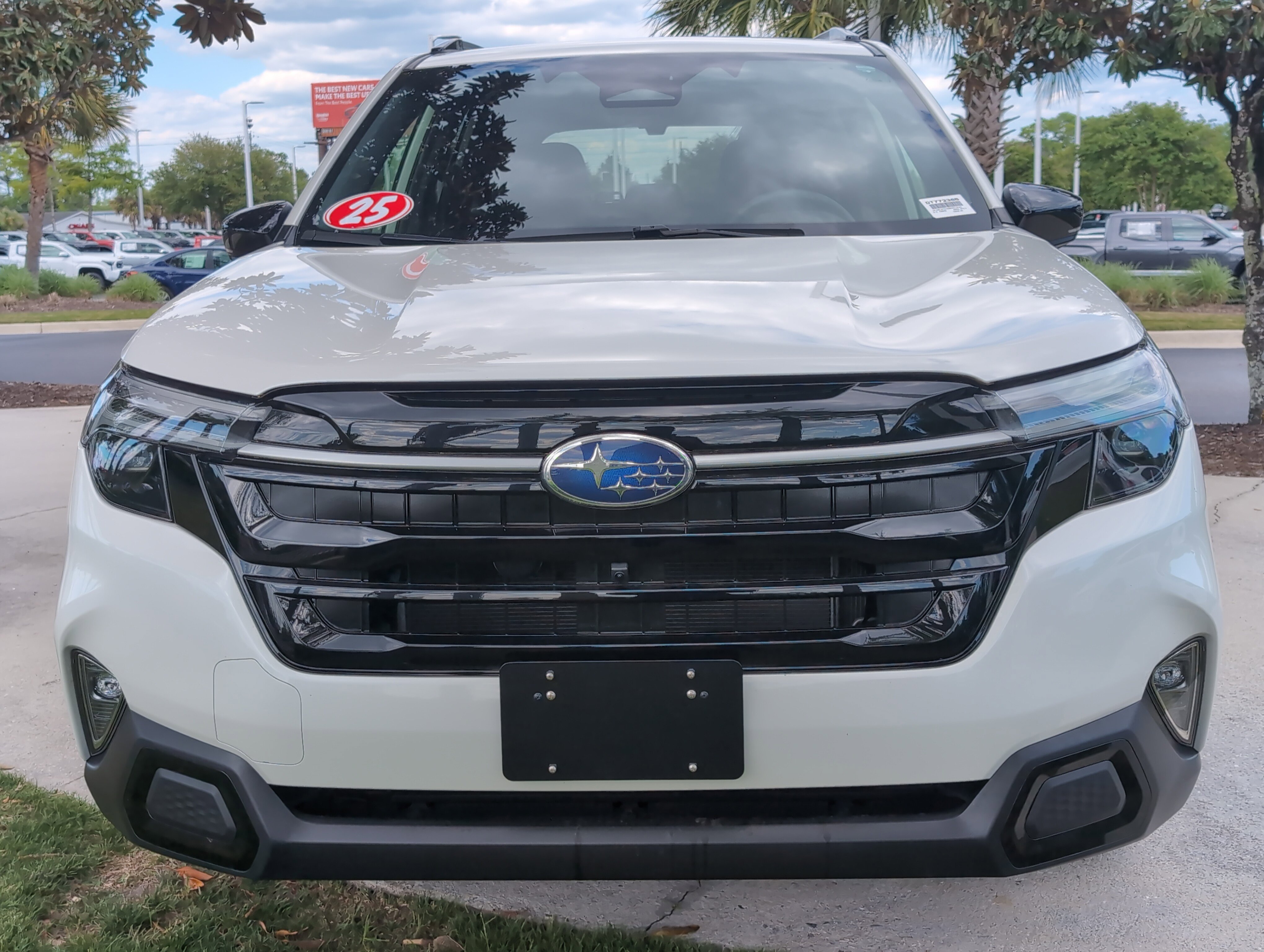 Used 2025 Subaru Forester Touring AWD/4WD image 3