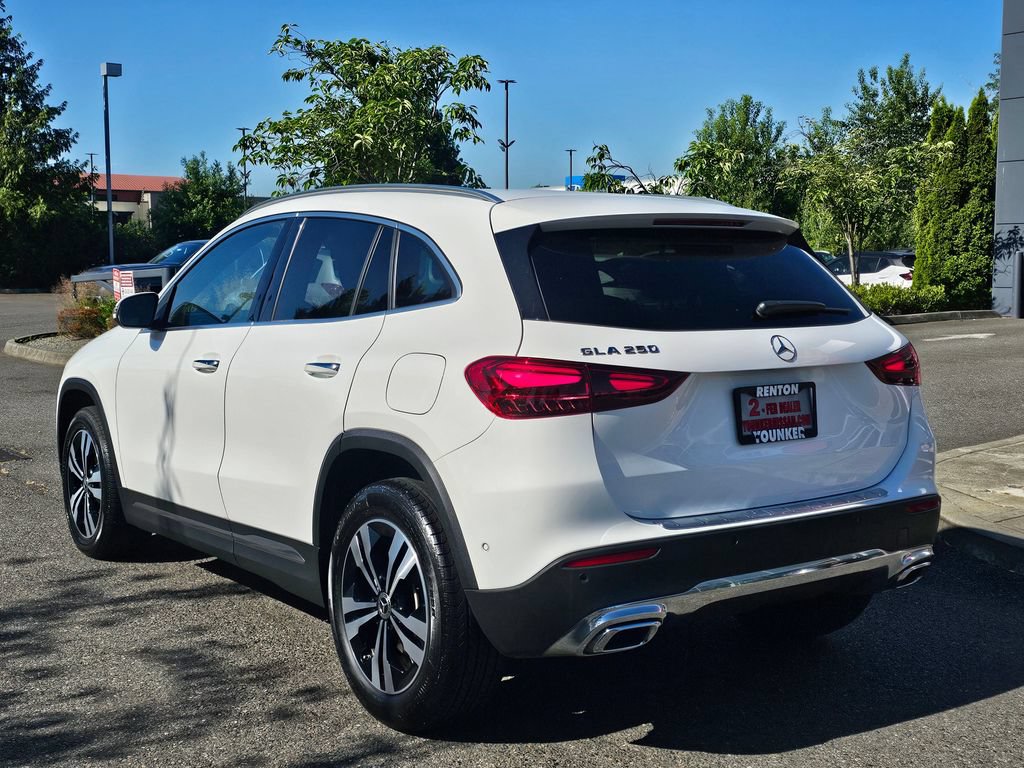 Used 2025 Mercedes-Benz GLA 250 image 7
