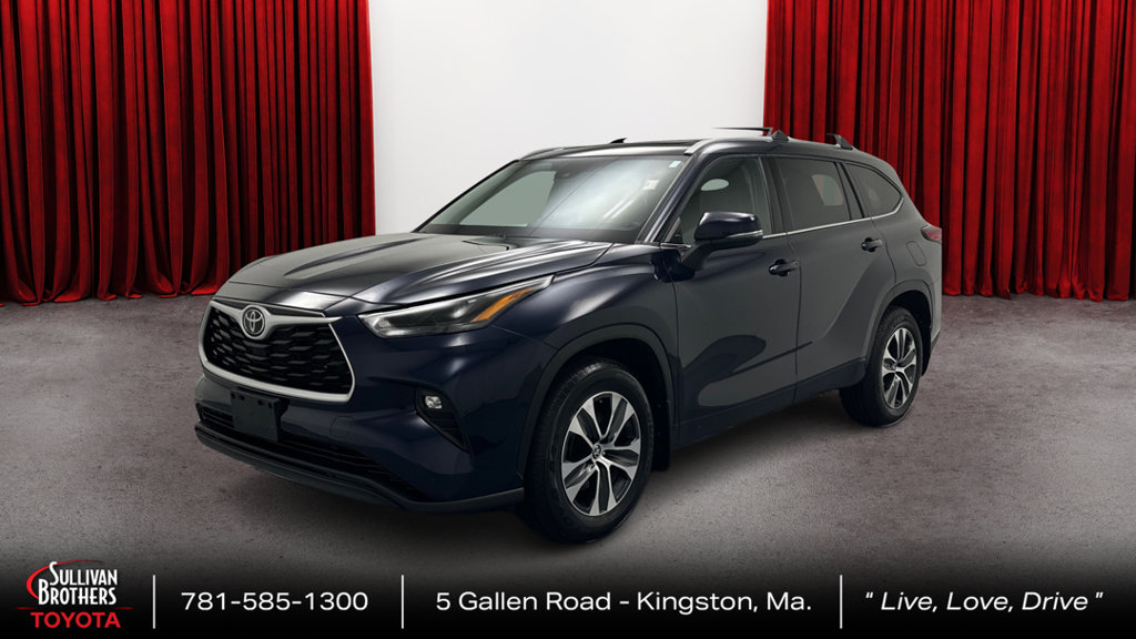 Used 2022 Toyota Highlander XLE