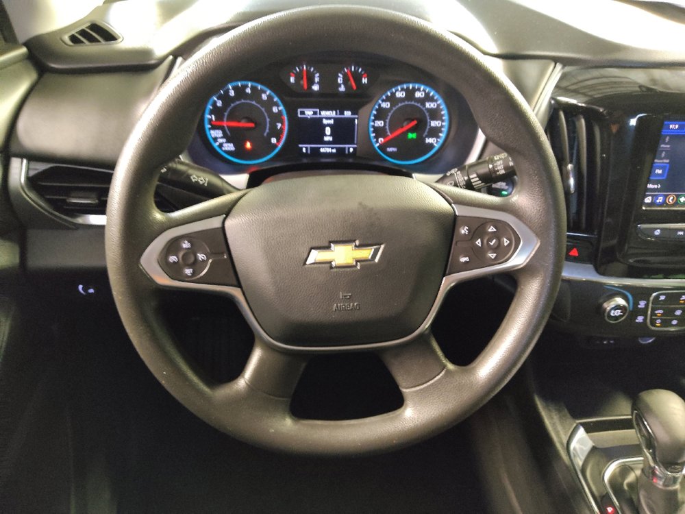 Used 2021 Chevrolet Traverse LS FWD image 22