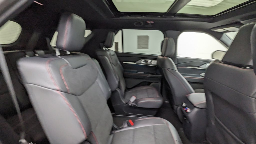 New 2027 Ford Explorer ST w/ Sun And Sound Package AWD/4WD image 38