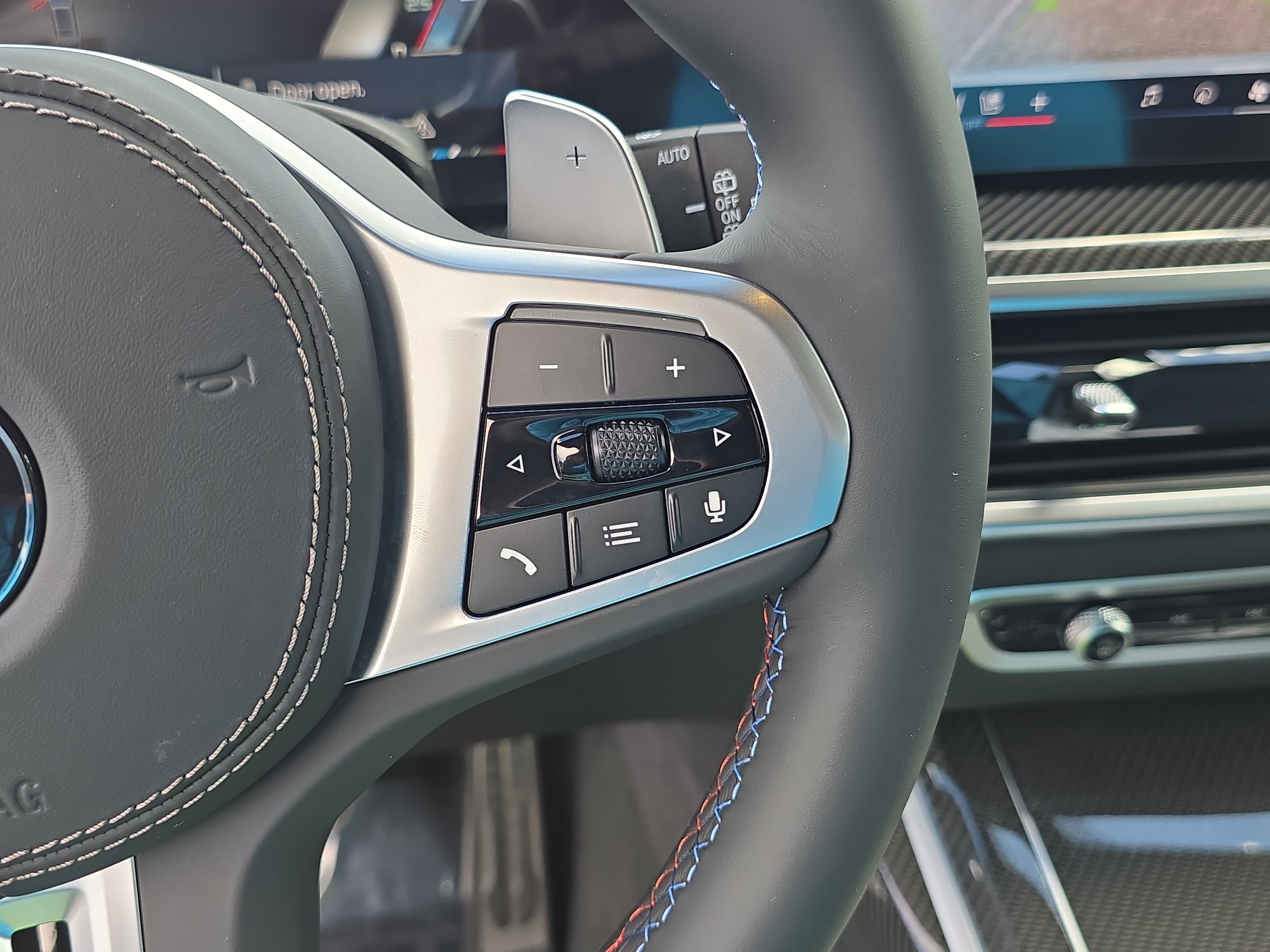 New 2026 BMW X7 M60i image 37