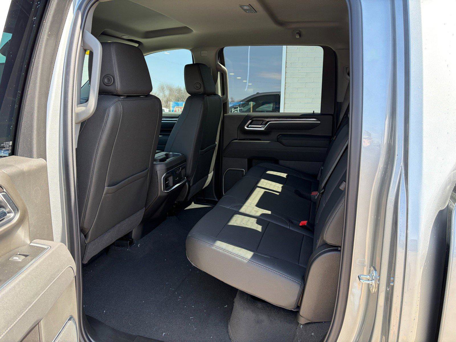 New 2026 Chevrolet Silverado 3500 LTZ image 20