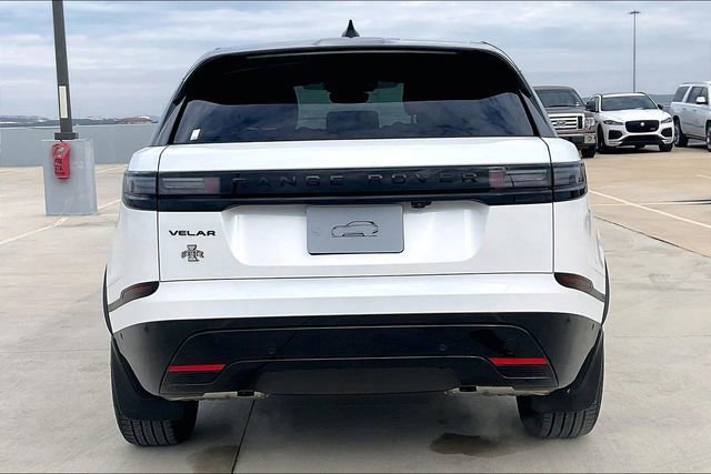 Used 2026 Land Rover Range Rover Velar Dynamic SE image 4