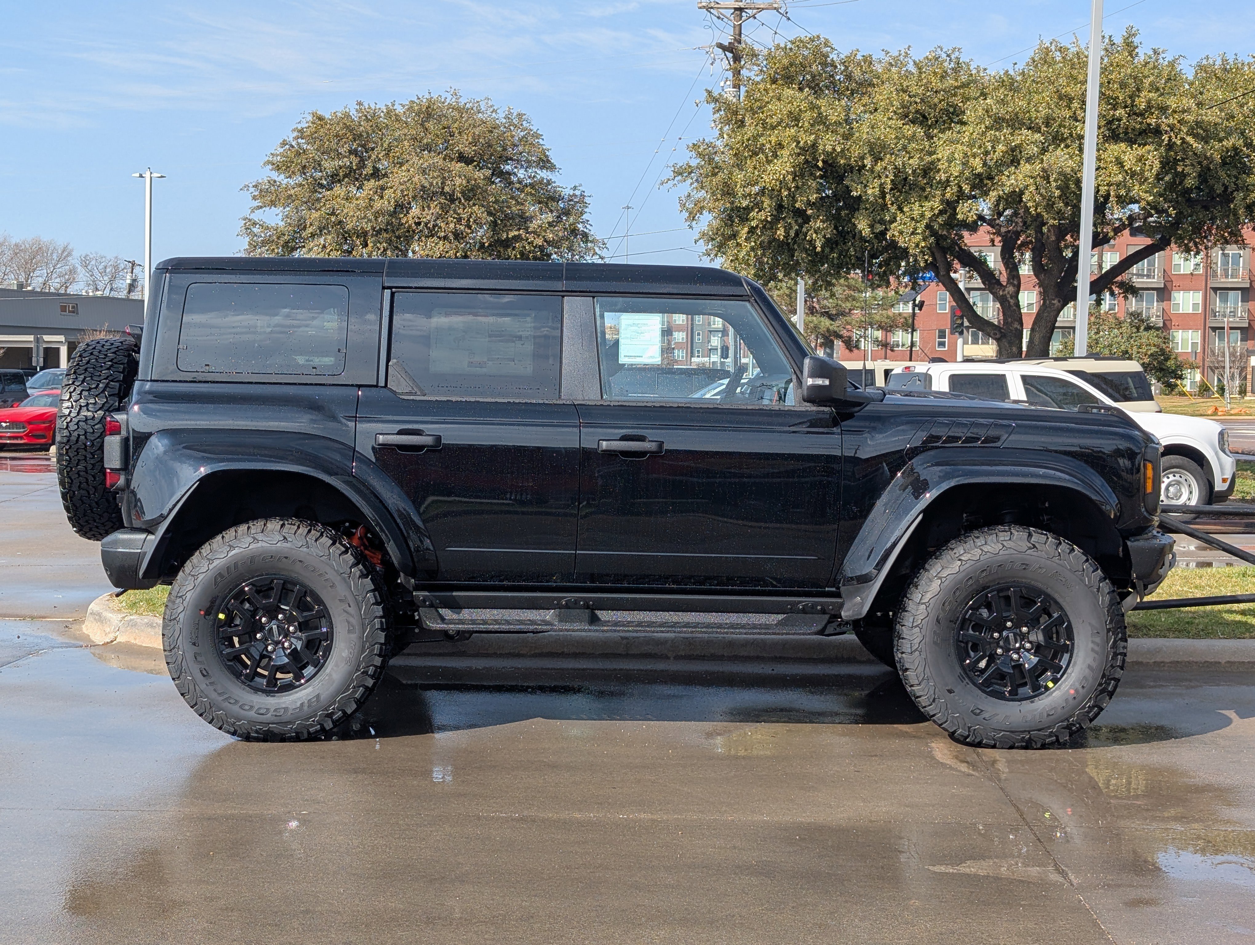 New 2025 Ford Bronco Raptor AWD/4WD image 3