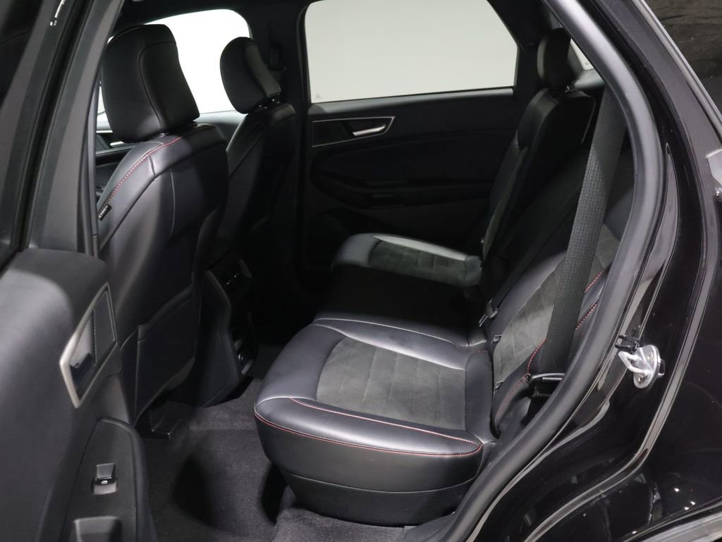 Used 2024 Ford Edge ST-Line AWD/4WD image 18