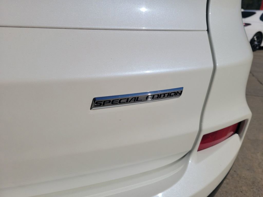 Used 2016 Honda CR-V SE image 11