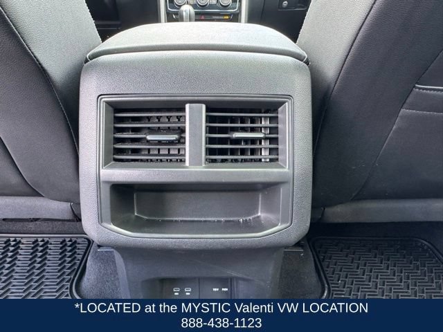 Certified 2023 Volkswagen Atlas Cross Sport SEL R-Line AWD/4WD image 13