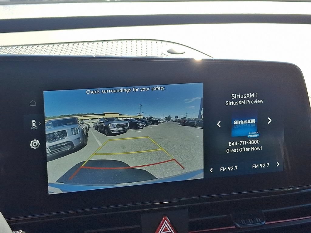 Used 2025 Hyundai Elantra SEL w/ Cargo Package FWD image 20
