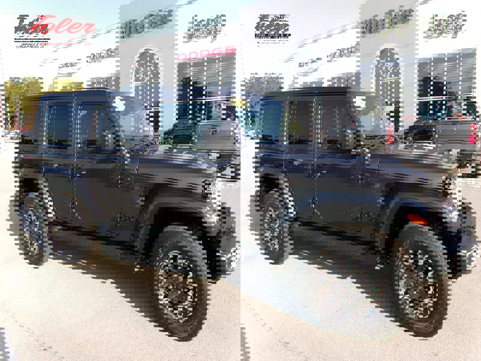 New 2025 Jeep Wrangler Unlimited Sahara