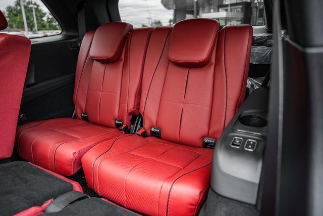 New 2026 Mercedes-Benz GLS 580 4MATIC image 41