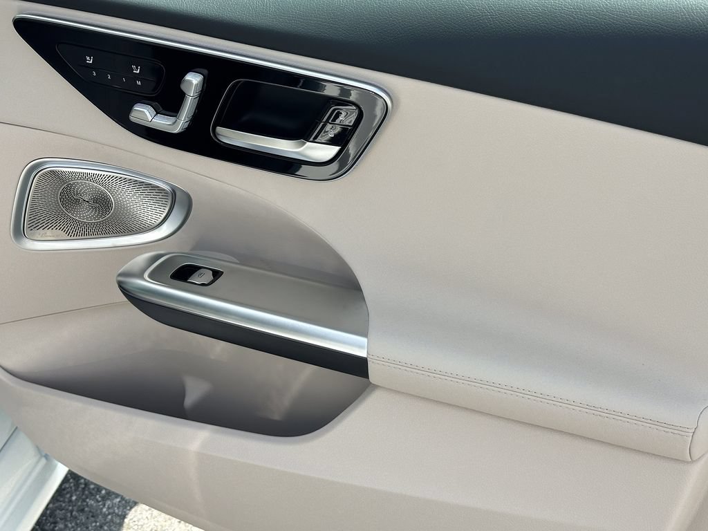 New 2026 Mercedes-Benz C 300 Sedan image 16