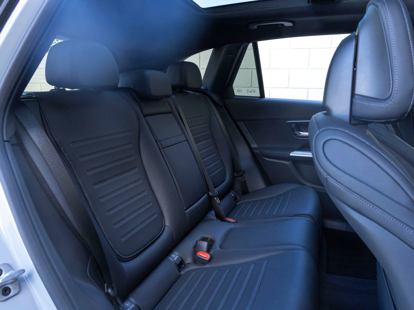 New 2026 Mercedes-Benz GLC 300 image 24