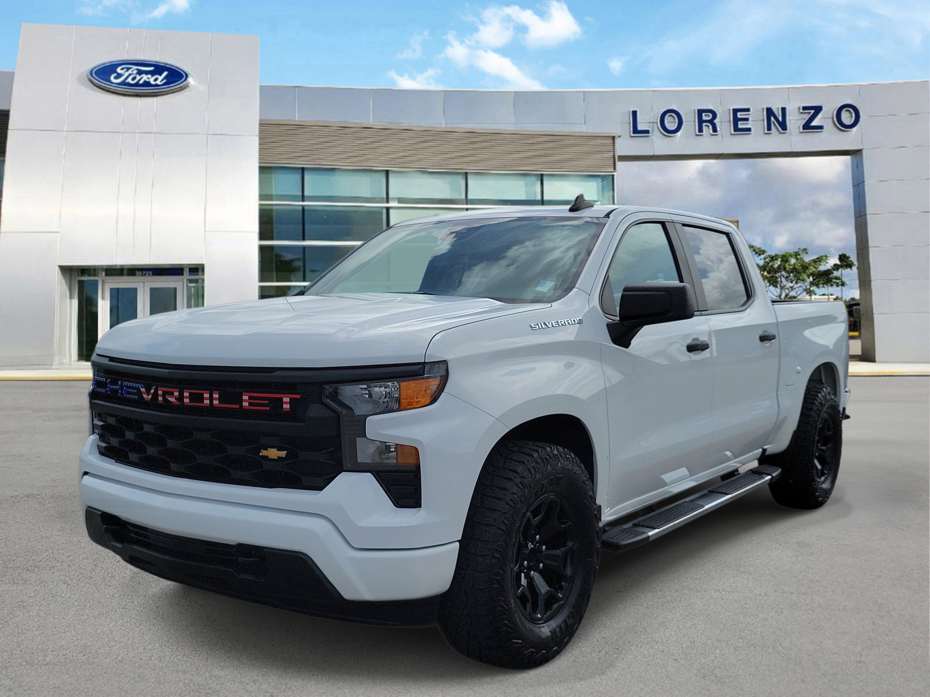 Used 2022 Chevrolet Silverado 1500 Custom RWD image 1