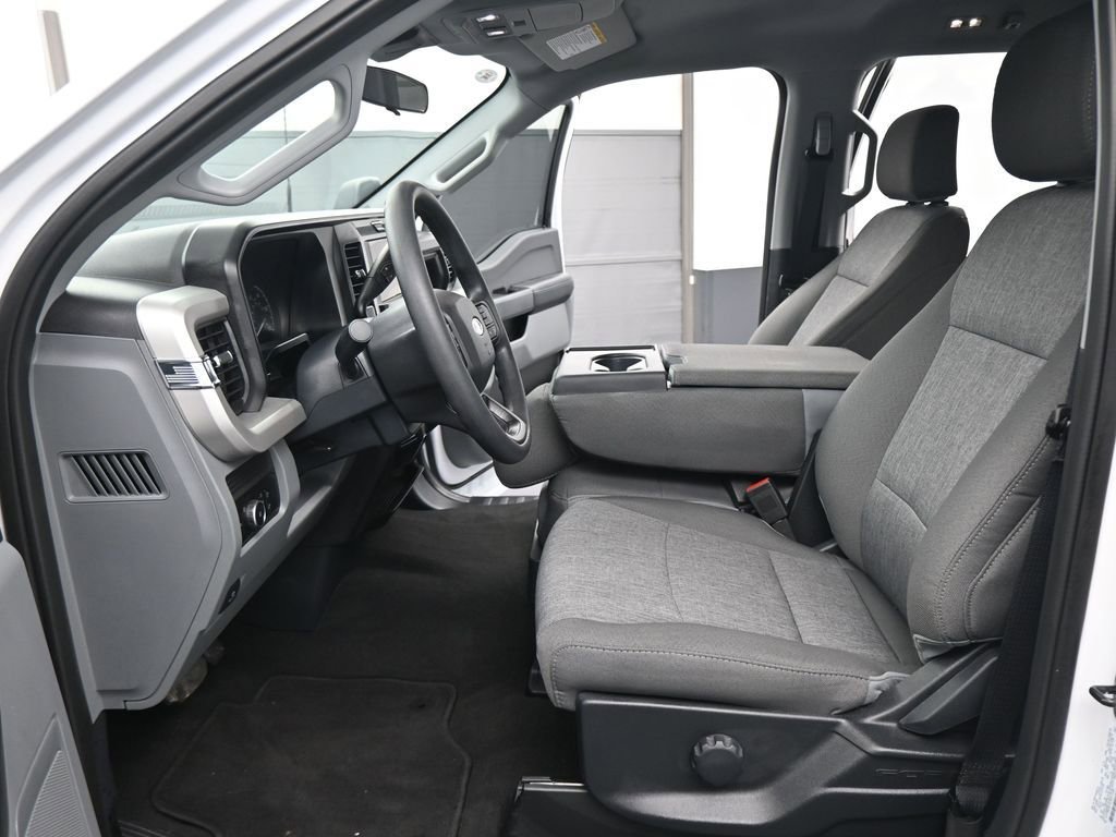Used 2026 Ford F250 XL w/ STX Appearance Package image 6