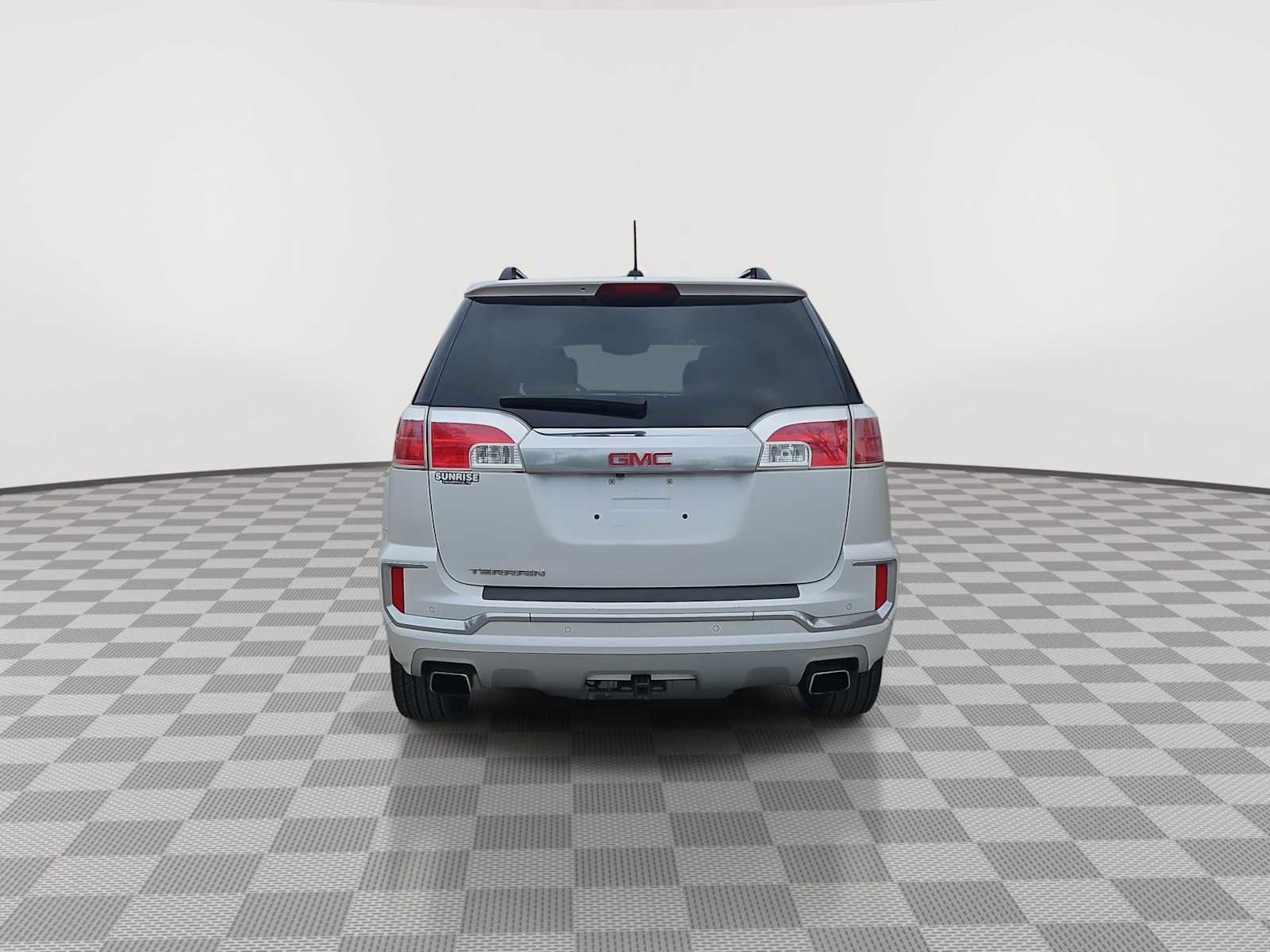 Used 2017 GMC Terrain Denali image 7