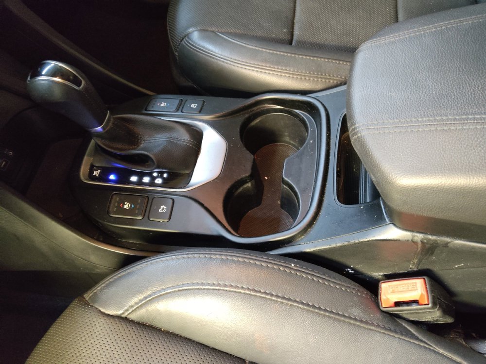 Used 2018 Hyundai Santa Fe Sport image 26