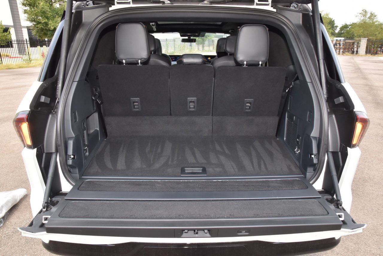 New 2027 Lincoln Navigator Black Label AWD/4WD image 44