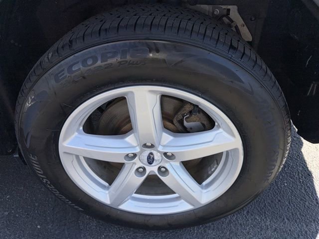 Used 2017 Ford Explorer XLT w/ Equipment Group 201A image 30