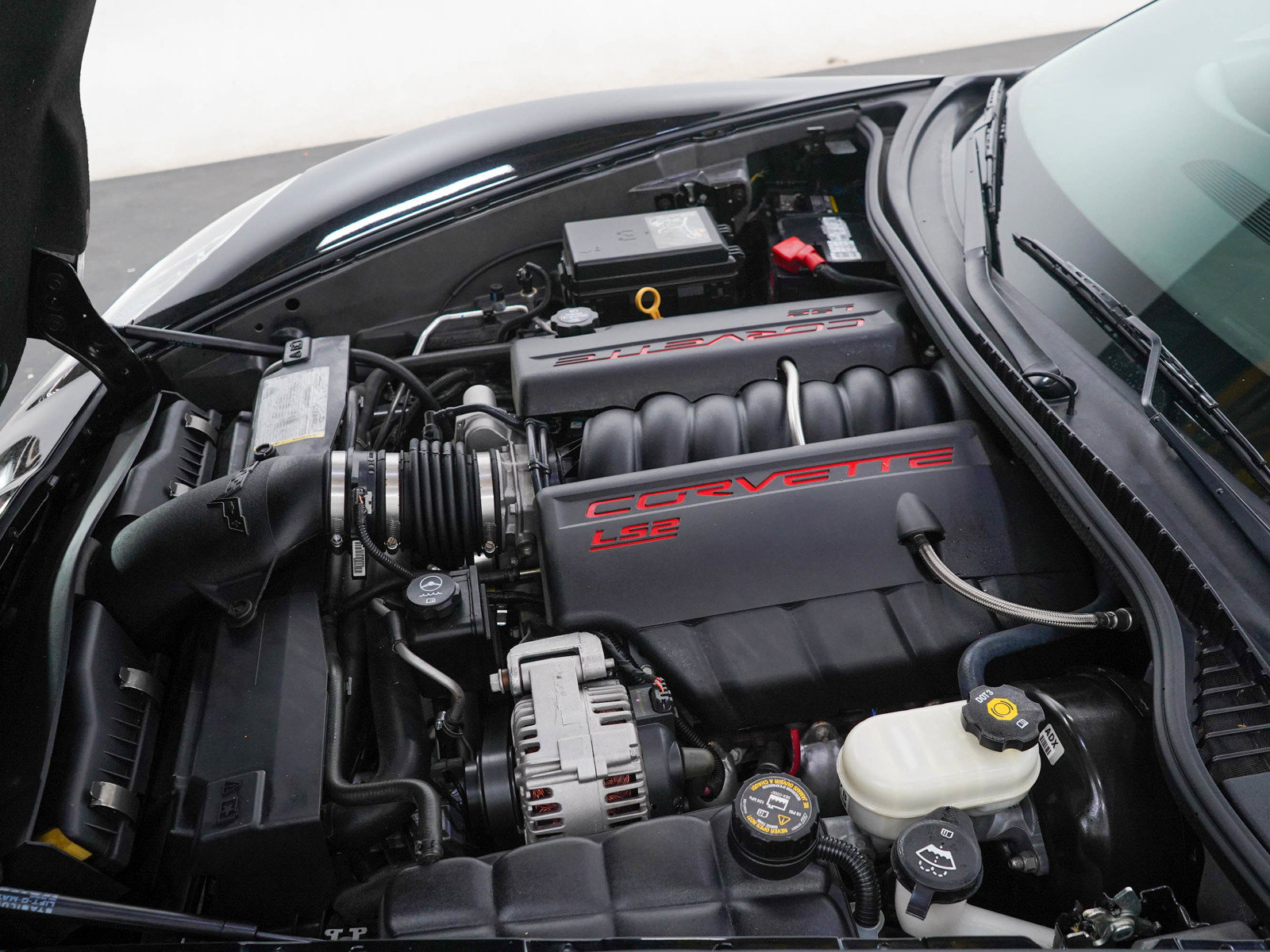 Used 2007 Chevrolet Corvette Coupe w/ Preferred Equipment Group RWD image 25