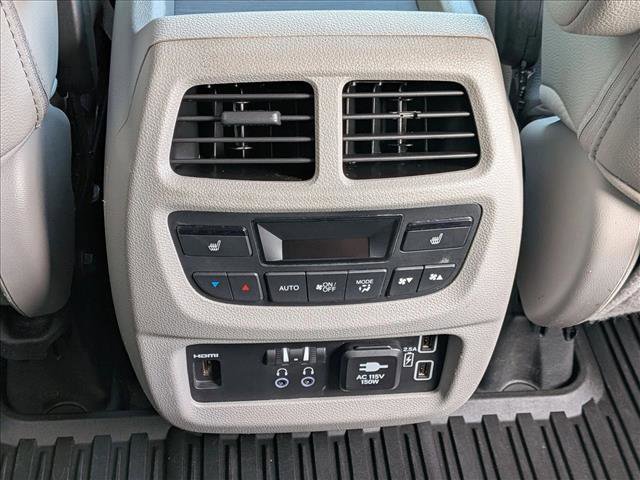 Used 2021 Honda Pilot Touring image 19