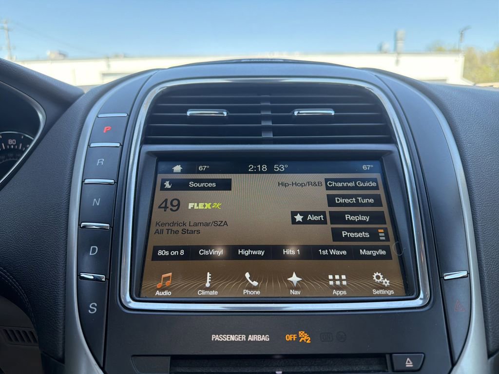 Used 2017 Lincoln MKX Reserve w/ Lincoln MKX Climate Package image 23