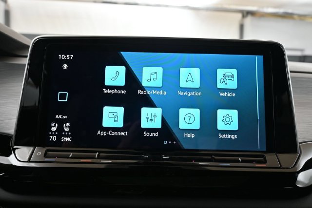 New 2026 Volkswagen Atlas Cross Sport SE AWD/4WD image 32