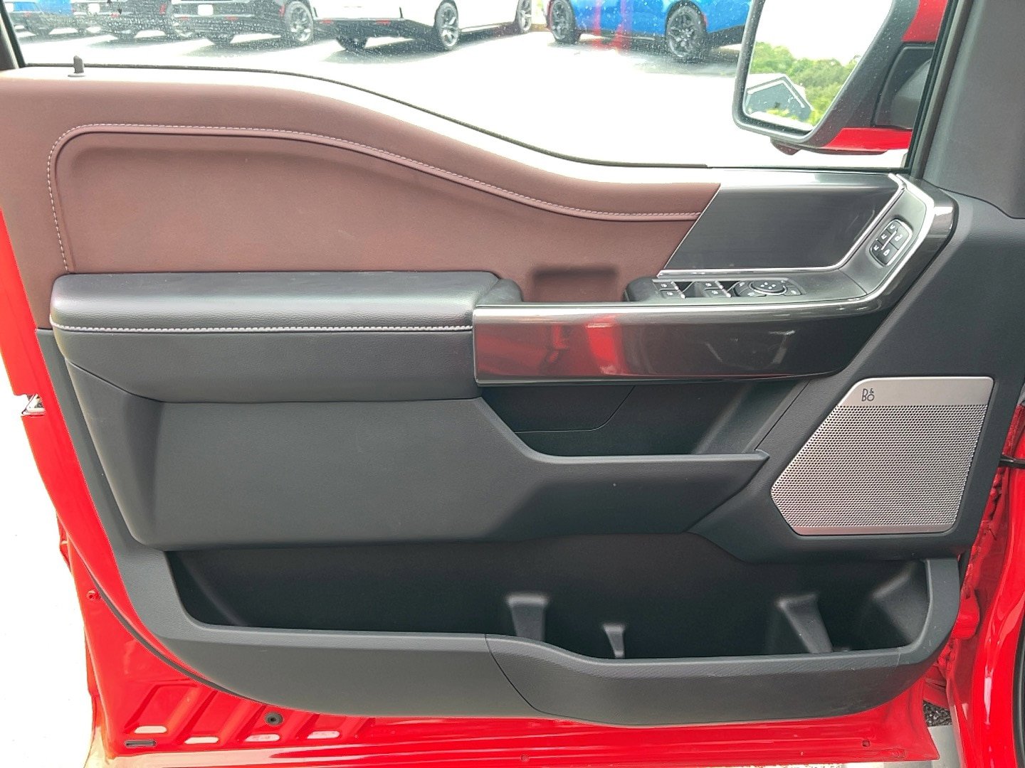 Used 2021 Ford F150 Lariat AWD/4WD image 11