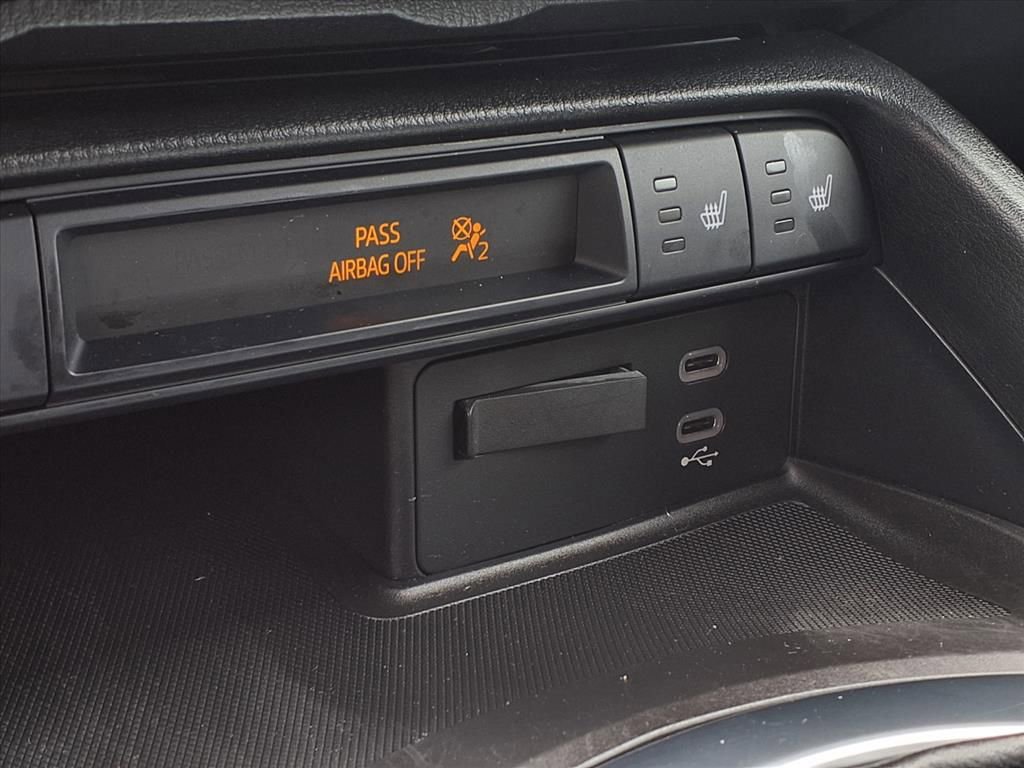 Certified 2024 MAZDA MX-5 Miata Club w/ Interior Package image 11