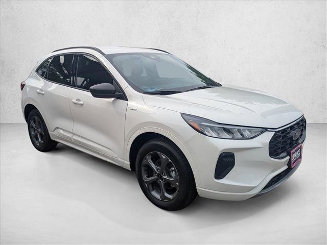 Certified 2024 Ford Escape ST-Line image 7