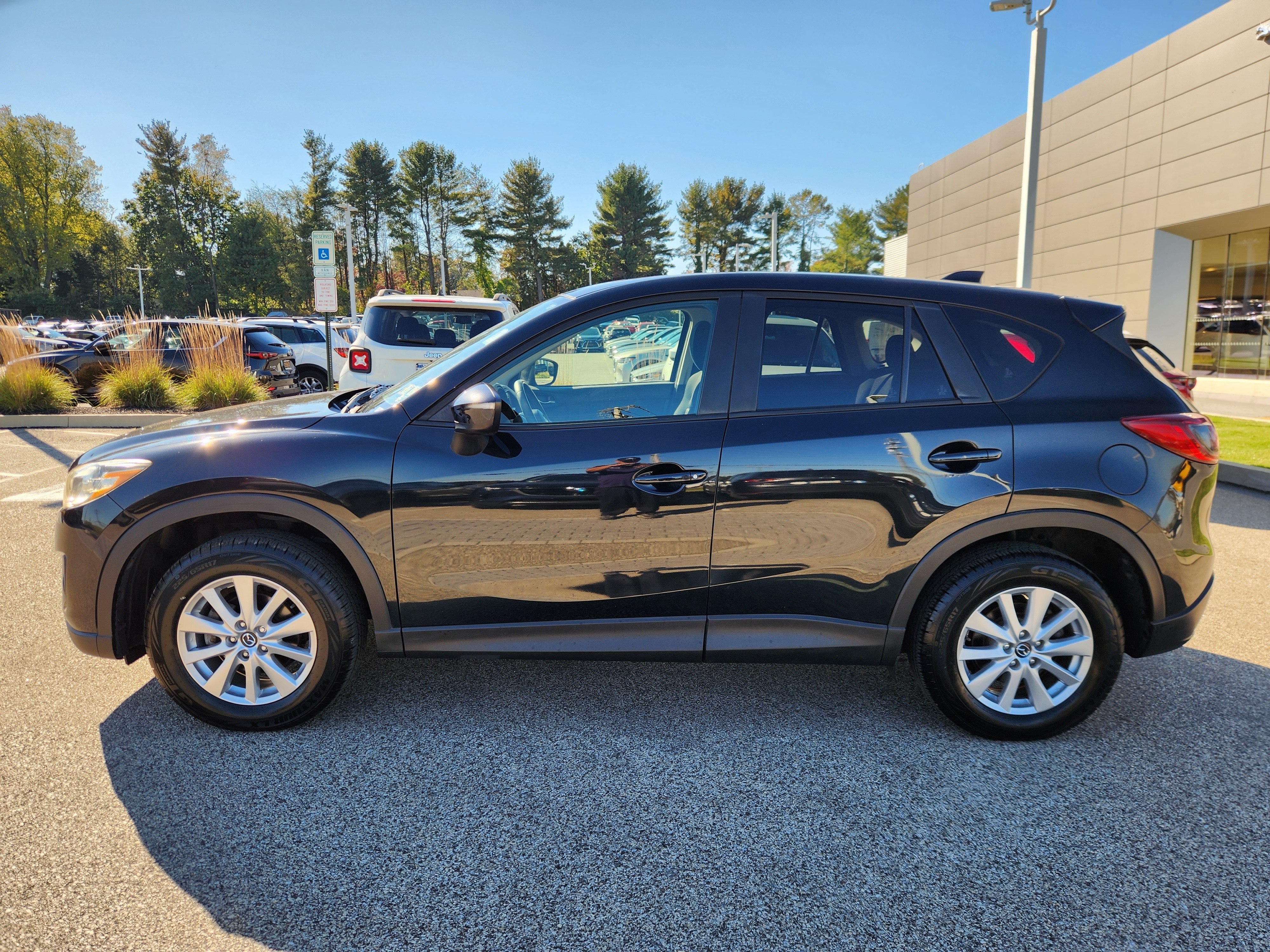 Used 2015 MAZDA CX-5 Touring w/ Bose/Moonroof Package AWD/4WD image 5