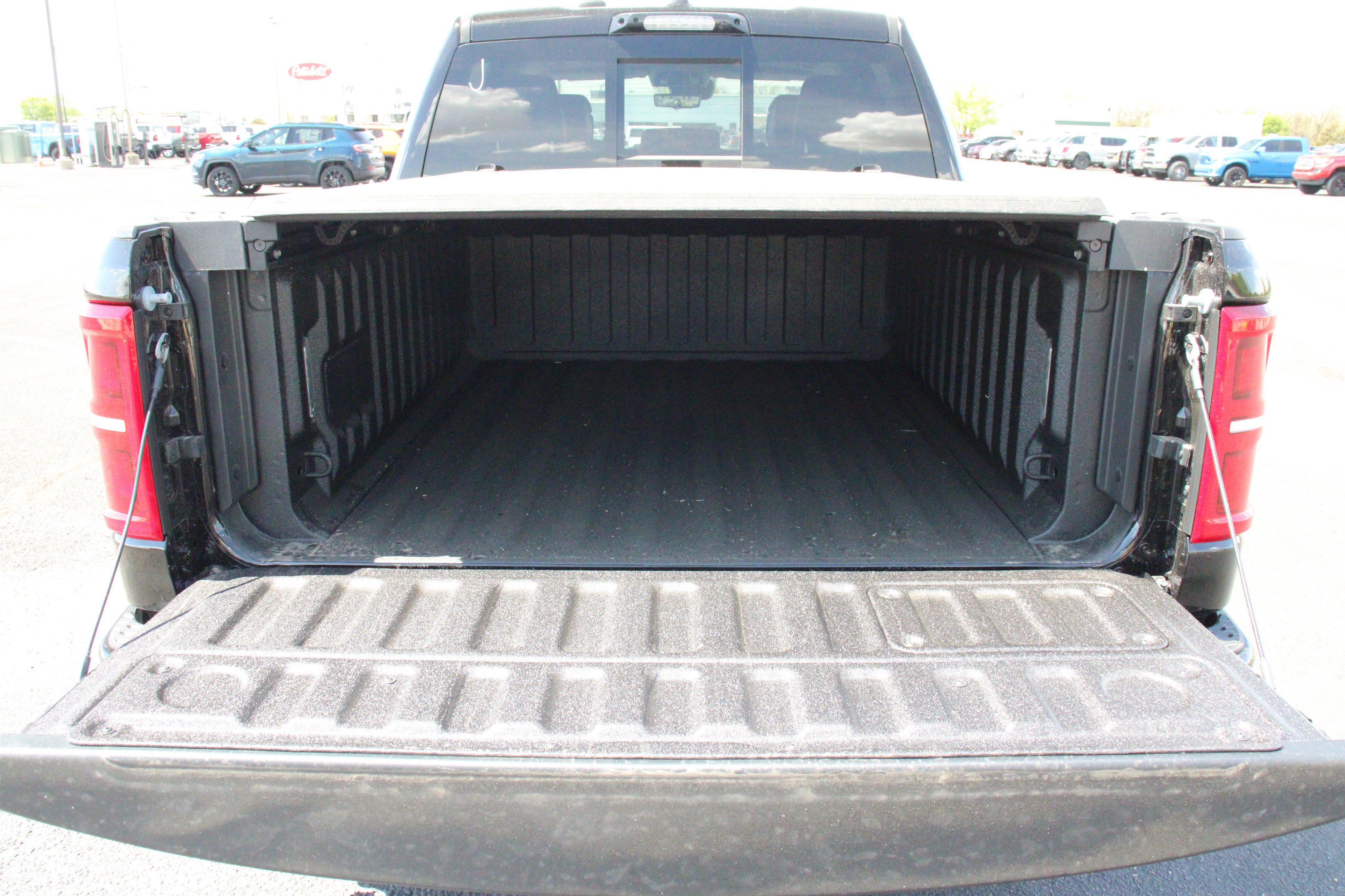 New 2026 RAM 1500 Tungsten image 27