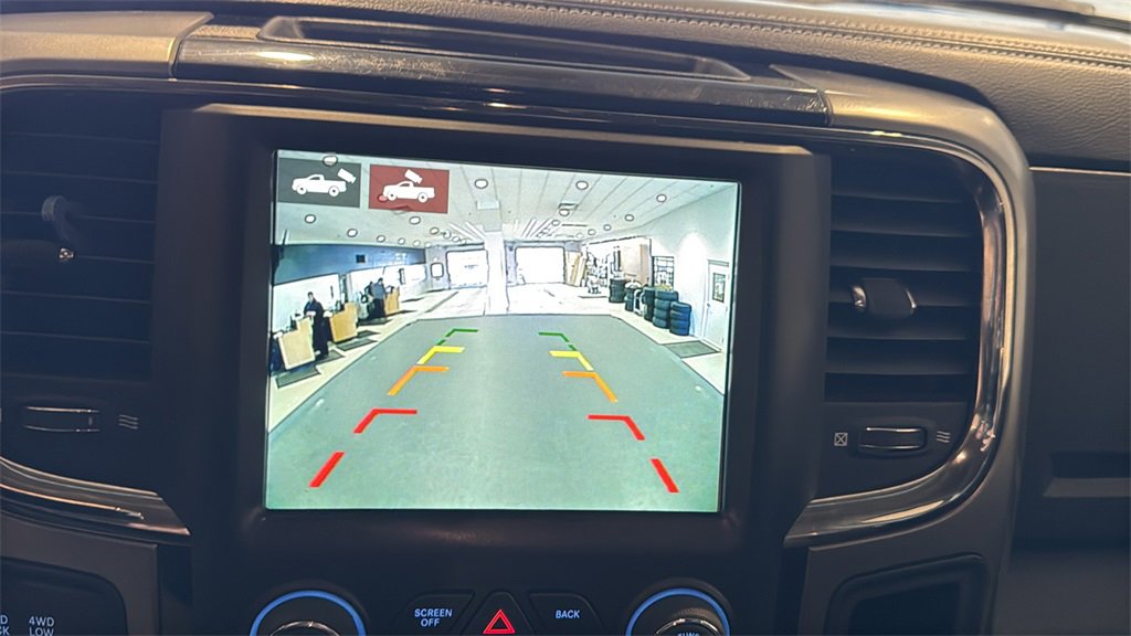 Used 2018 RAM 2500 Laramie w/ Sport Appearance Group image 32