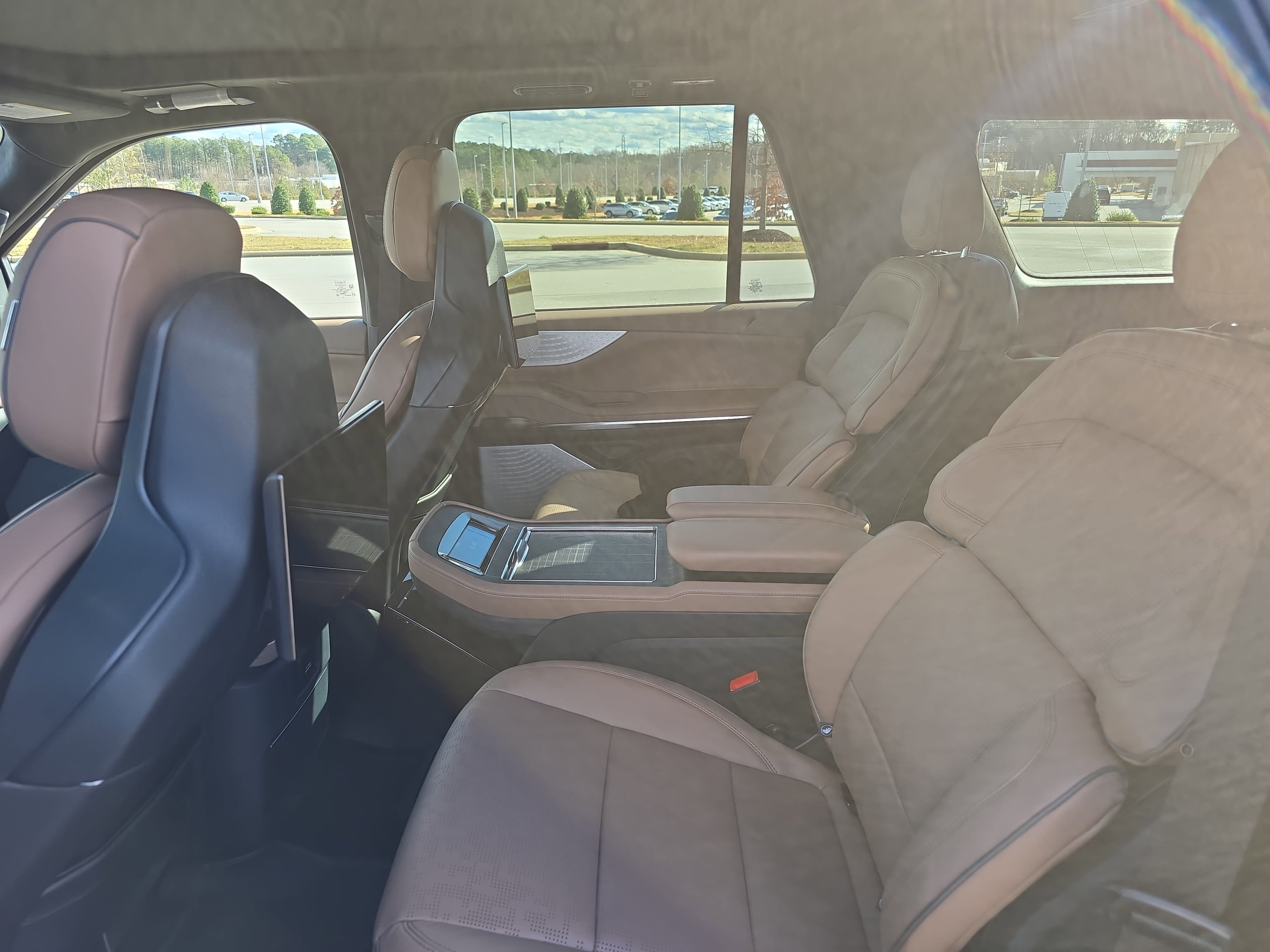 New 2025 Lincoln Navigator Black Label image 13