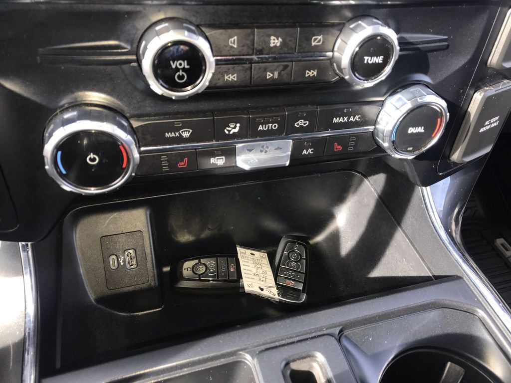 Used 2022 Ford F150 XLT w/ Equipment Group 302A High AWD/4WD image 18