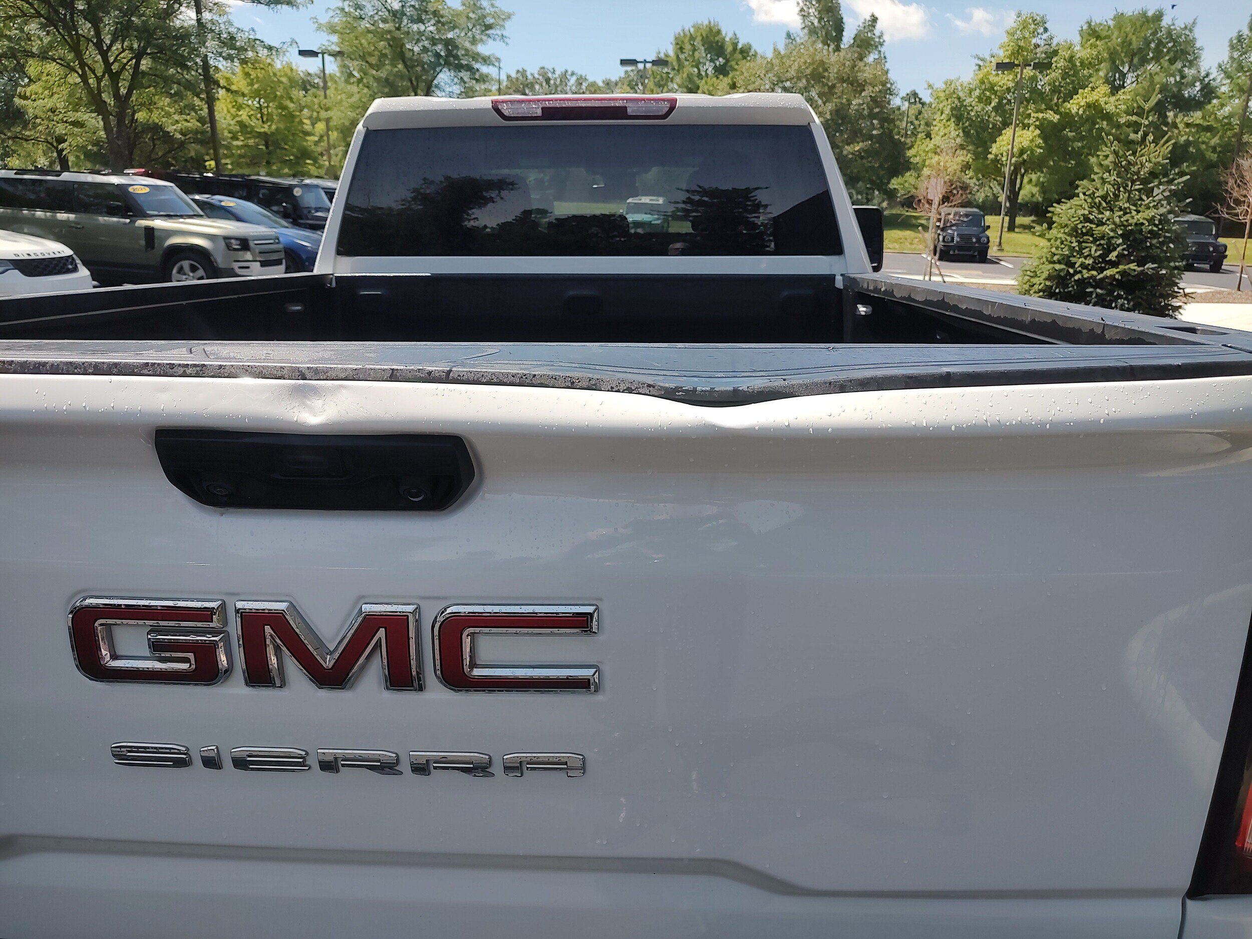 Used 2024 GMC Sierra 2500 Pro w/ Convenience Package AWD/4WD image 10