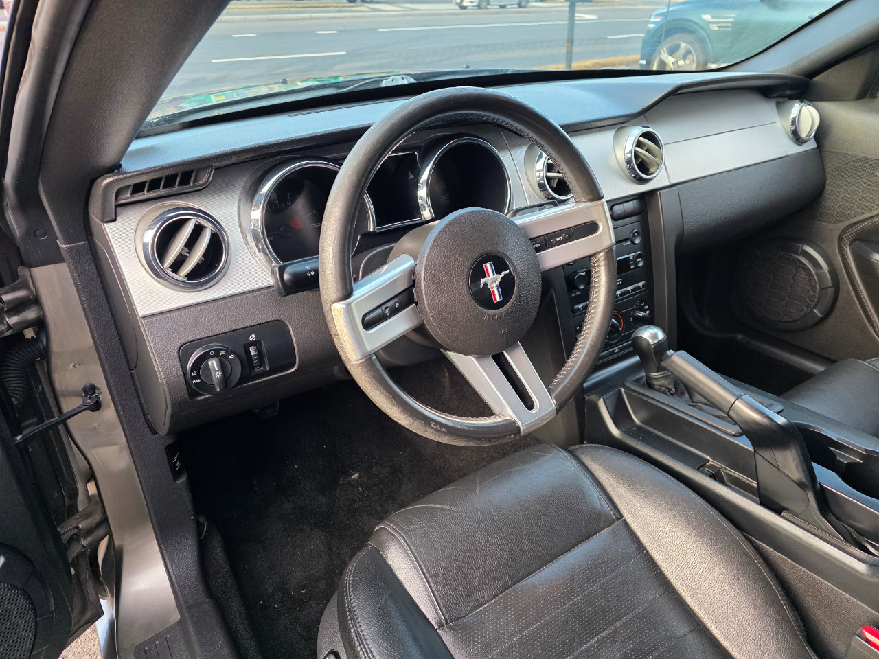 Used 2005 Ford Mustang GT image 16