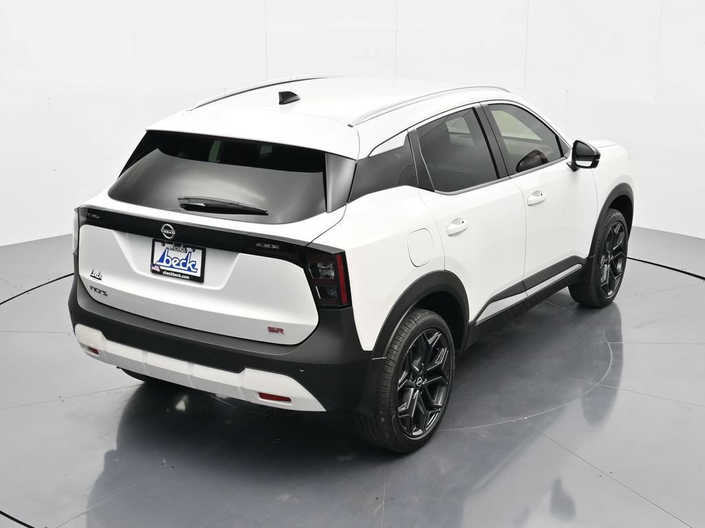 New 2026 Nissan Kicks SR FWD image 32