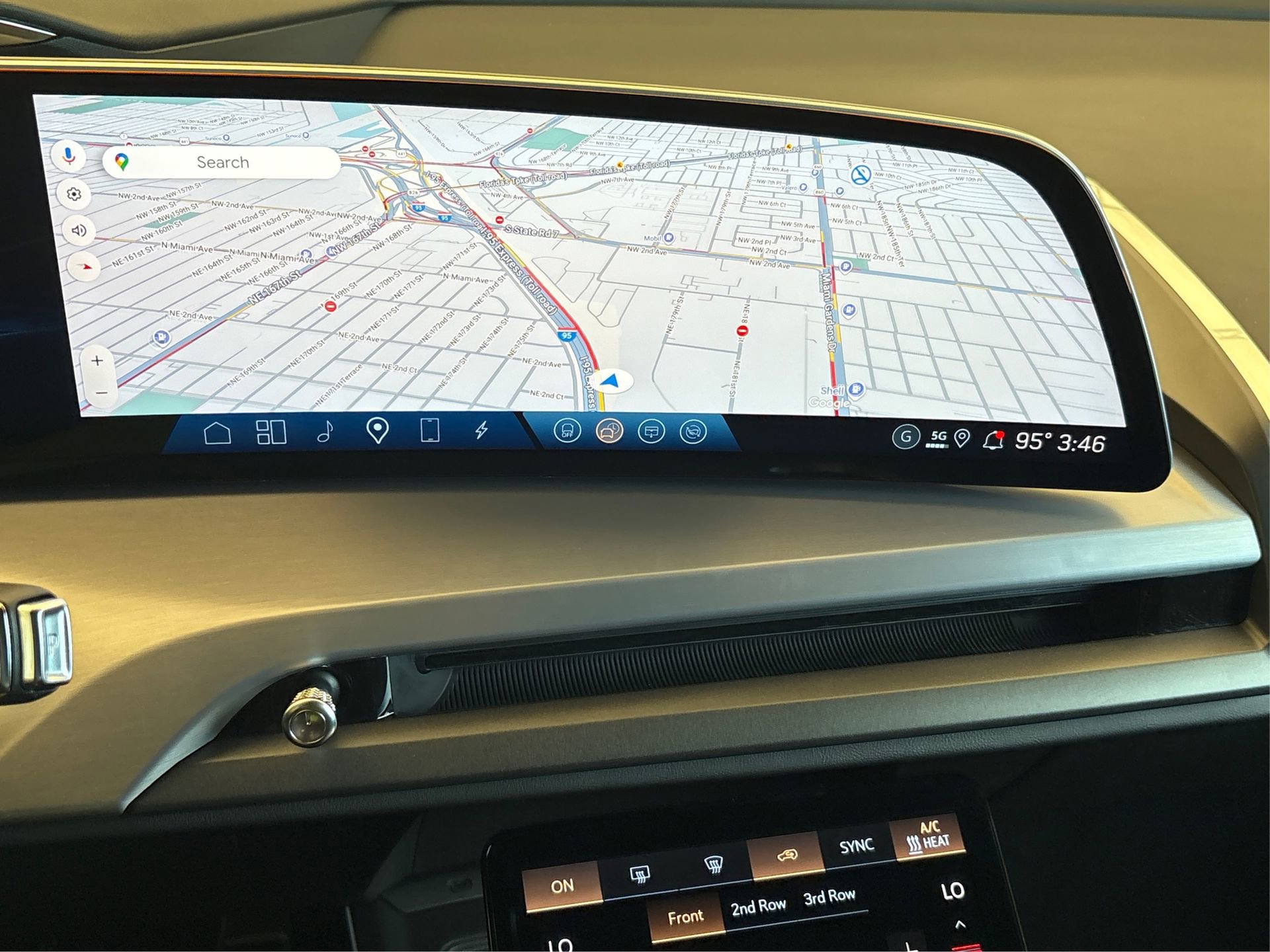 New 2026 Cadillac Vistiq Platinum image 24