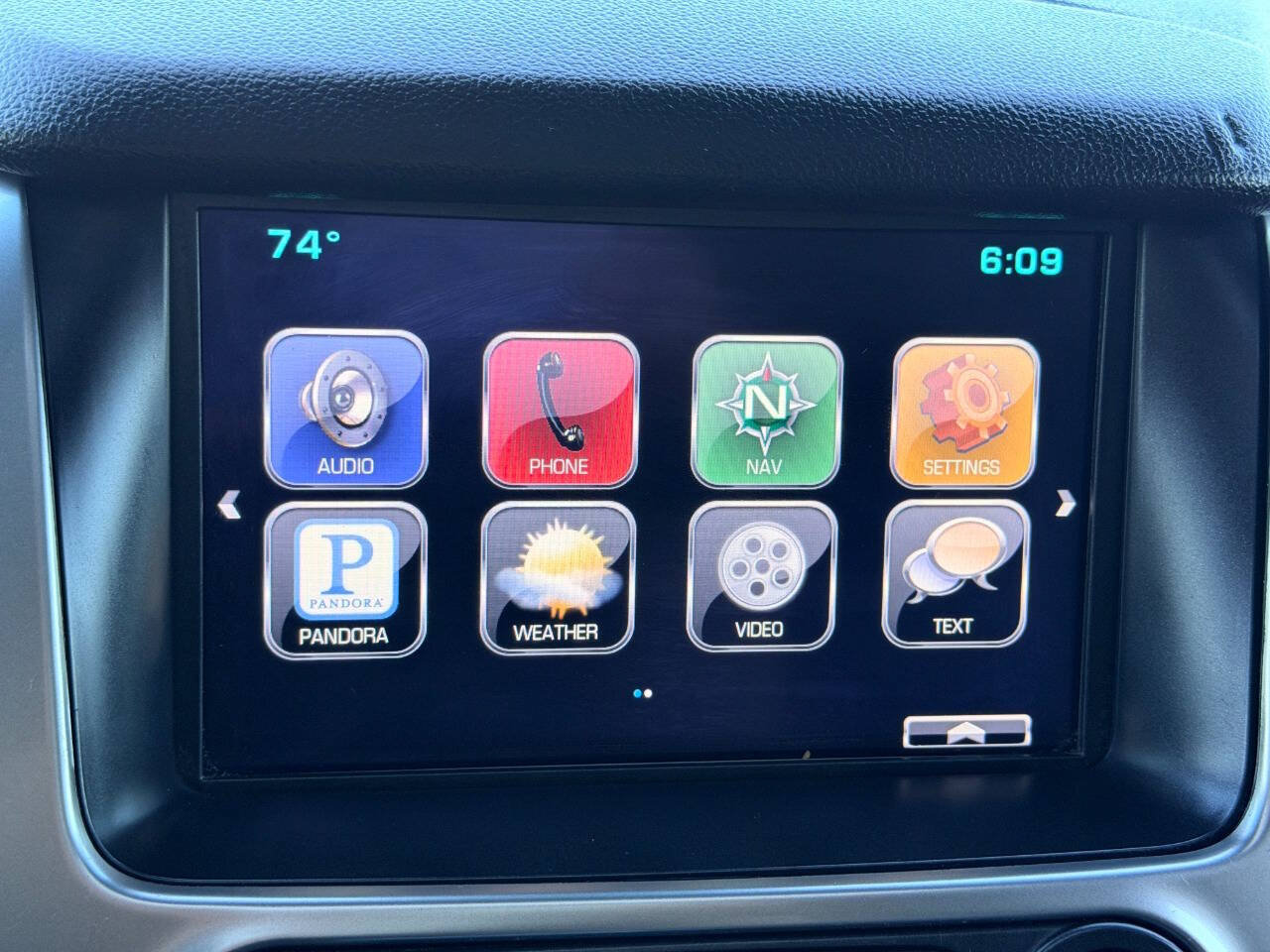 Used 2015 Chevrolet Suburban LTZ AWD/4WD image 53