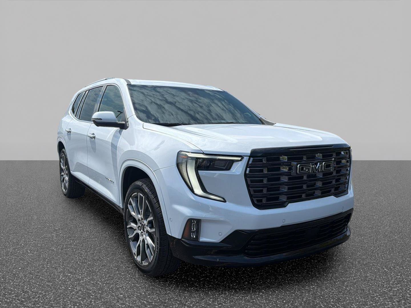 New 2027 GMC Acadia Denali Ultimate w/ LPO, Floor Liner Package AWD/4WD image 3