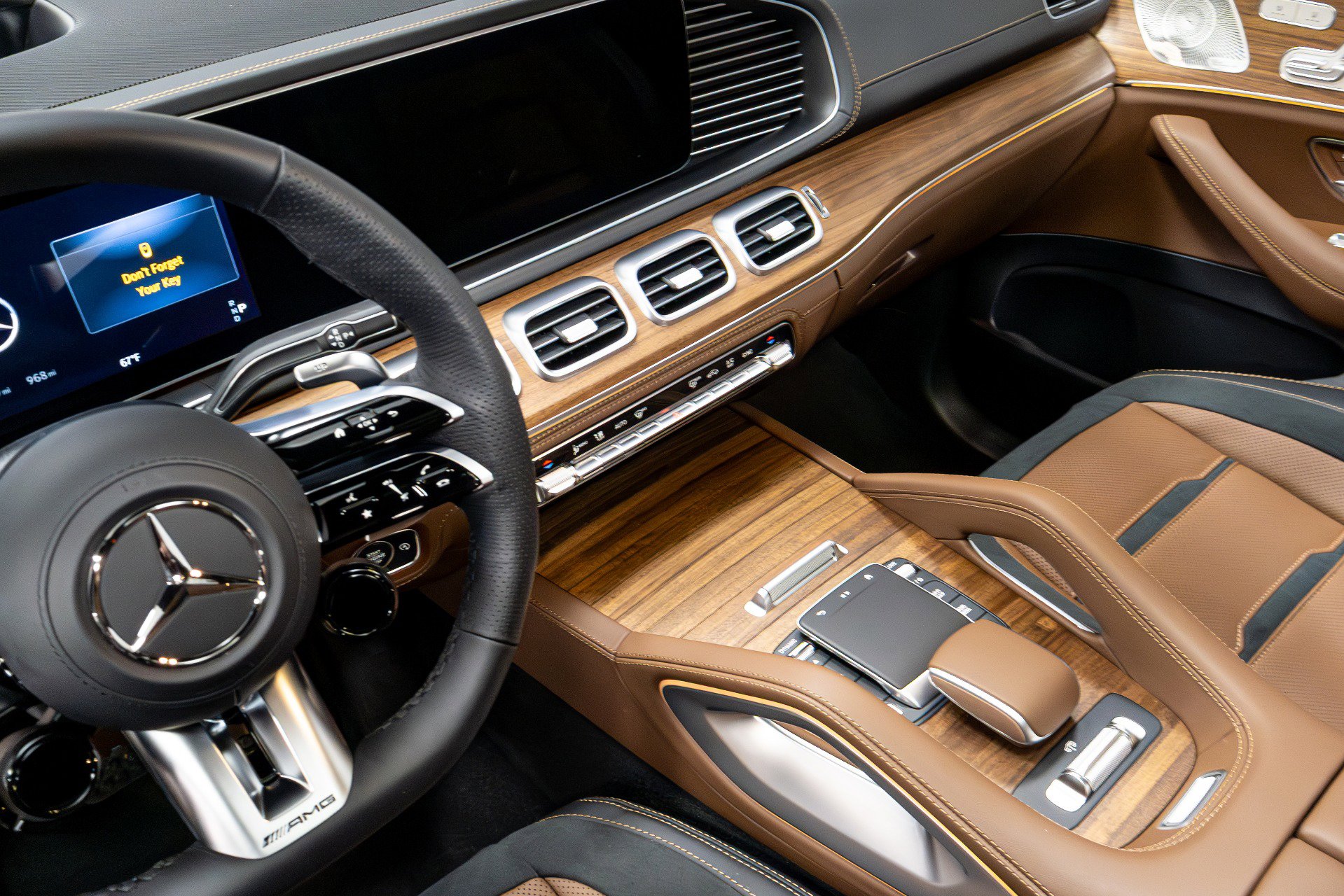 Used 2026 Mercedes-Benz GLS 63 AMG 4MATIC image 77