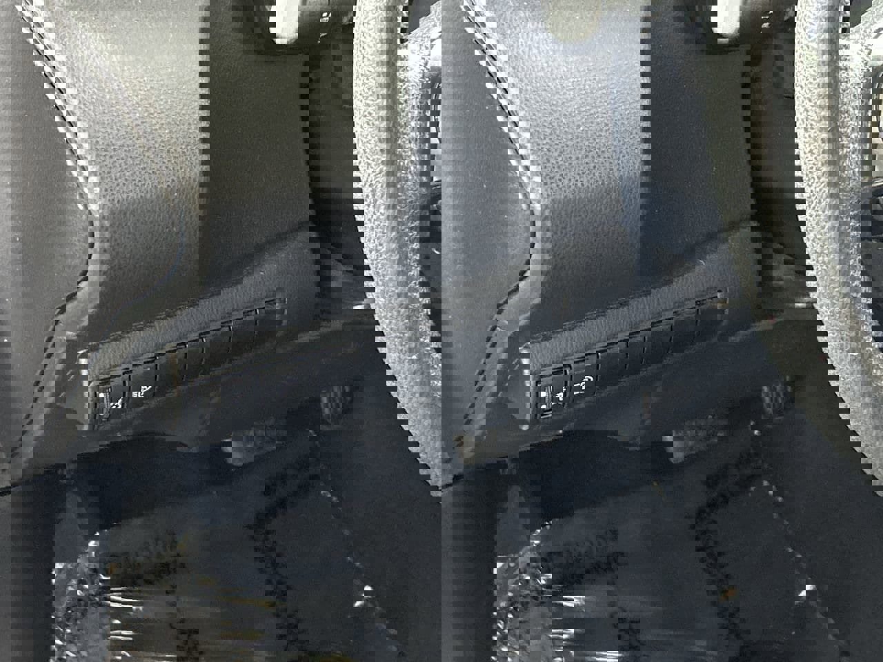 Used 2024 Toyota Corolla LE image 12