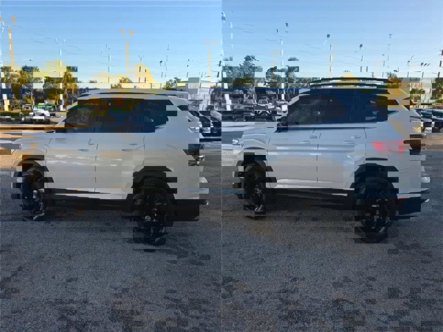 New 2026 Volkswagen Atlas SE image 5