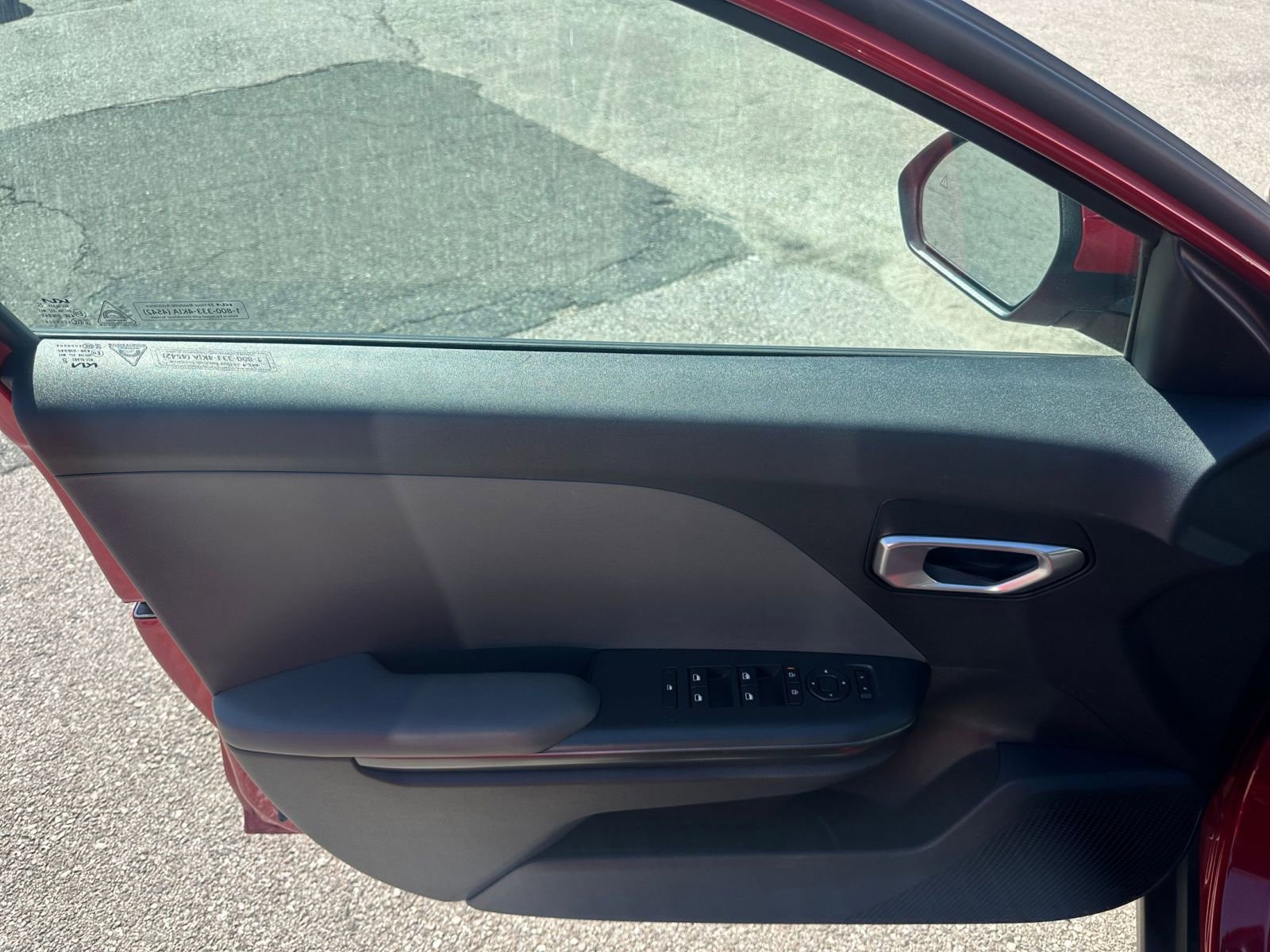 Used 2025 Kia K4 LXS image 18