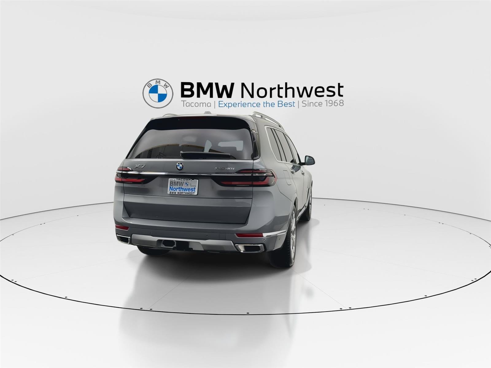 New 2026 BMW X7 xDrive40i w/ Premium Package image 2