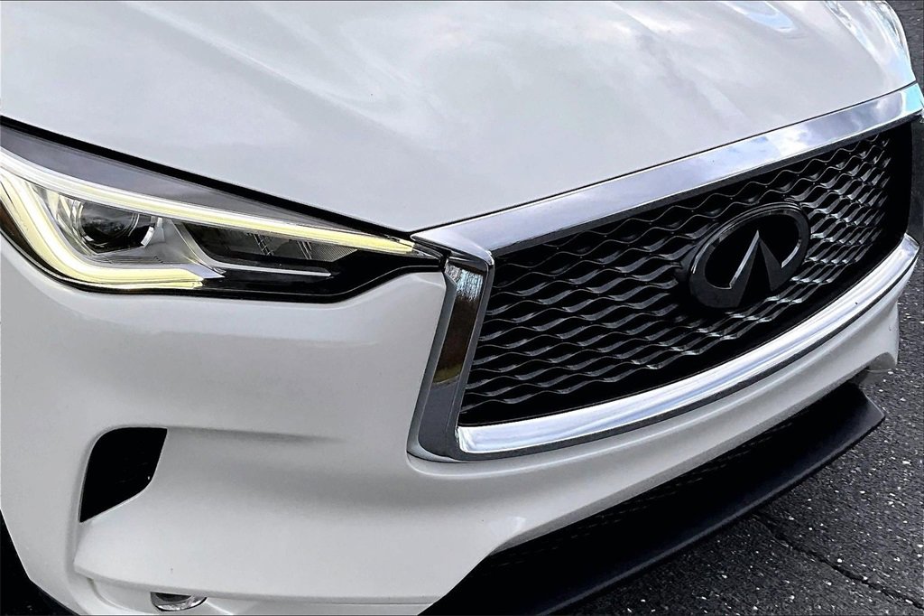 Used 2021 INFINITI QX50 Luxe w/ Cargo Package image 31