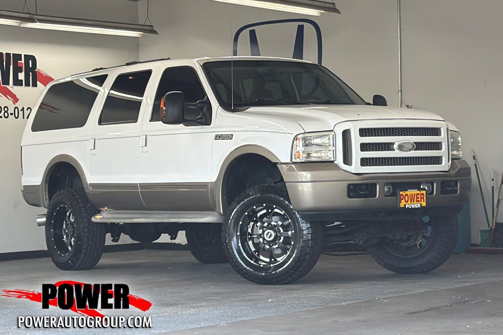 Used 2005 Ford Excursion Eddie Bauer AWD/4WD image 1