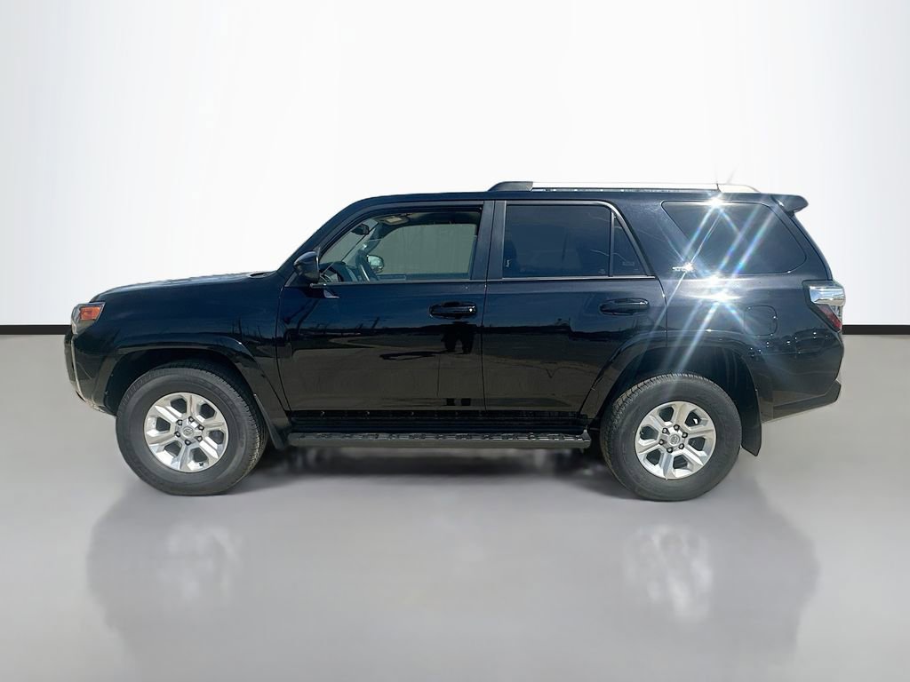 Used 2024 Toyota 4Runner SR5 AWD/4WD image 4