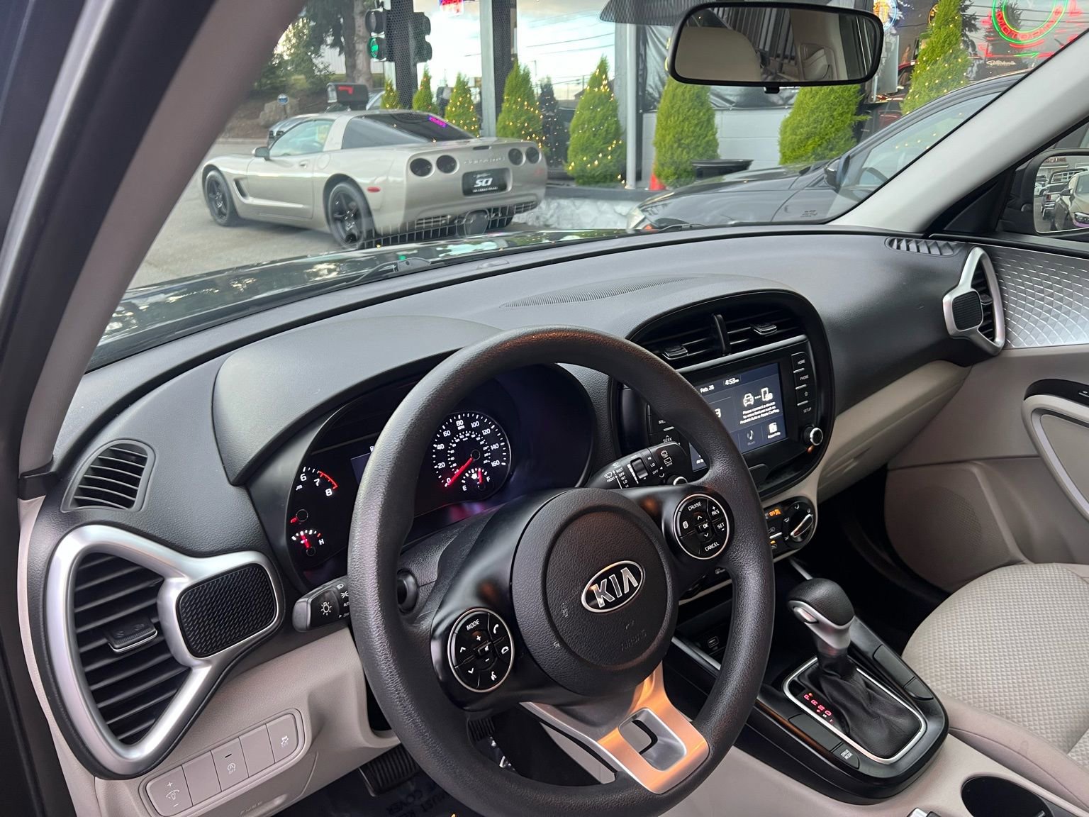 Used 2021 Kia Soul LX FWD image 18